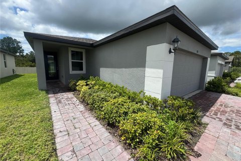 Casa en alquiler en Winter Haven, Florida, 4 dormitorios, 156.08 m2 № 1877064 - foto 3