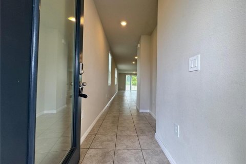 Casa en alquiler en Winter Haven, Florida, 4 dormitorios, 156.08 m2 № 1877064 - foto 4