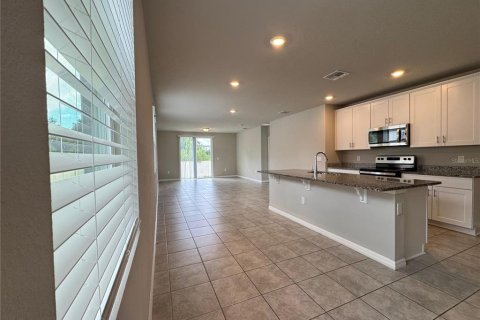 Casa en alquiler en Winter Haven, Florida, 4 dormitorios, 156.08 m2 № 1877064 - foto 5