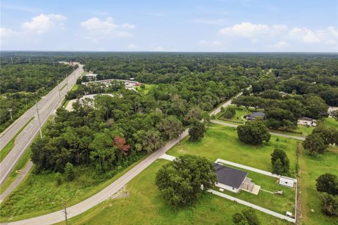 House in Osteen, Florida 4 bedrooms, 199.18 sq.m. № 2198038 - photo 26