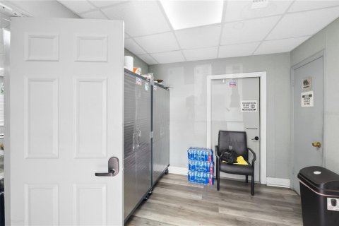 Immobilier commercial à vendre à Tampa, Floride: 128.76 m2 № 2371771 - photo 12