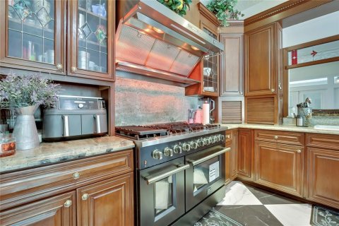 Casa en venta en Spring Hill, Florida, 5 dormitorios, 549.15 m2 № 2388177 - foto 20