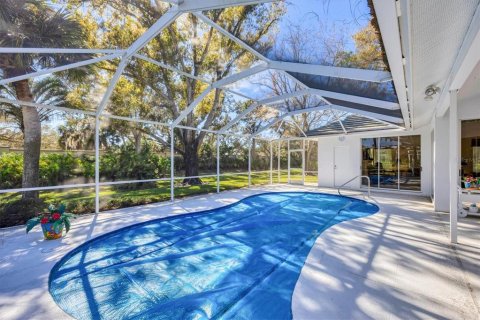 House in Sarasota, Florida 3 bedrooms, 216.37 sq.m. № 2204950 - photo 27