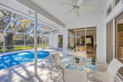 House in Sarasota, Florida 3 bedrooms, 216.37 sq.m. № 2204950 - photo 25