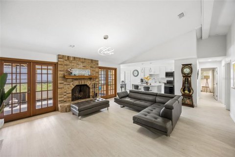 Casa en venta en Orlando, Florida, 4 dormitorios, 218.41 m2 № 2237930 - foto 6