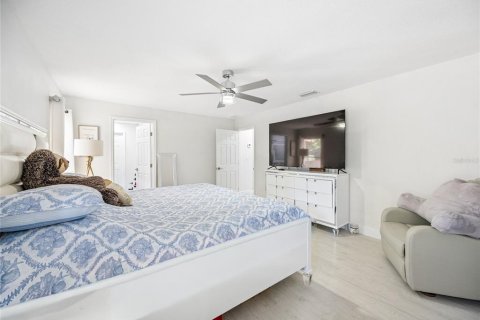 Casa en venta en Orlando, Florida, 4 dormitorios, 218.41 m2 № 2237930 - foto 11
