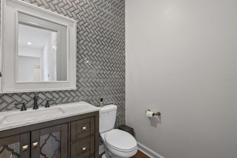 House in Oviedo, Florida 4 bedrooms, 272.58 sq.m. № 1826650 - photo 19
