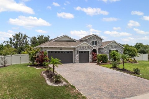 House in Oviedo, Florida 4 bedrooms, 272.58 sq.m. № 1826650 - photo 5