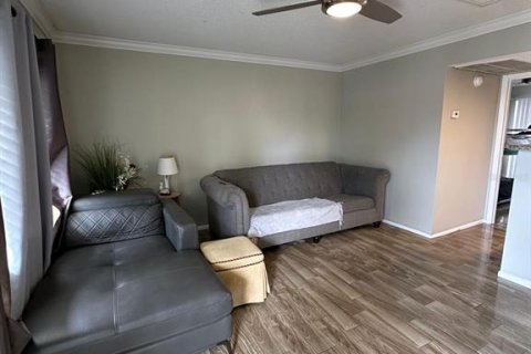 Condo in Altamonte Springs, Florida, 1 bedroom  № 1792346 - photo 2
