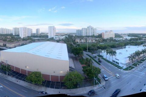 Copropriété à louer à Aventura, Floride: 3 chambres, 131.18 m2 № 1985307 - photo 28