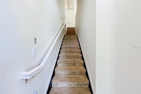 Townhouse in Orlando, Florida 3 bedrooms, 176.89 sq.m. № 2208725 - photo 7