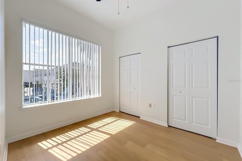 Townhouse in Orlando, Florida 3 bedrooms, 176.89 sq.m. № 2208725 - photo 30