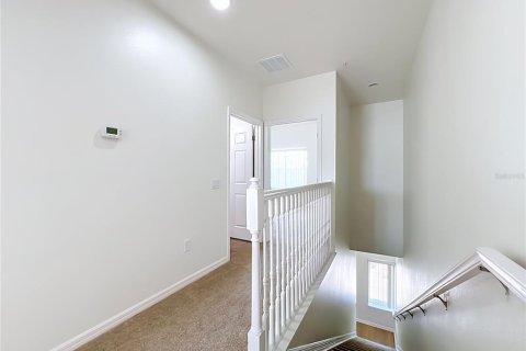Townhouse in Orlando, Florida 3 bedrooms, 176.89 sq.m. № 2208725 - photo 25