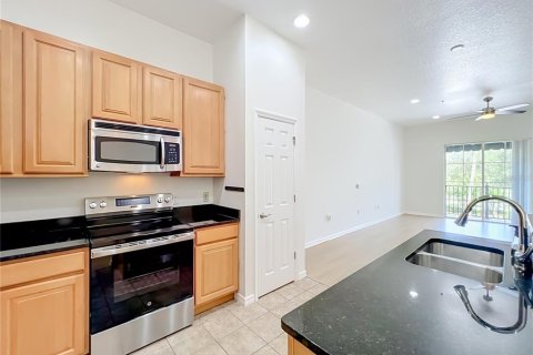 Townhouse in Orlando, Florida 3 bedrooms, 176.89 sq.m. № 2208725 - photo 11