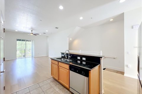 Townhouse in Orlando, Florida 3 bedrooms, 176.89 sq.m. № 2208725 - photo 14