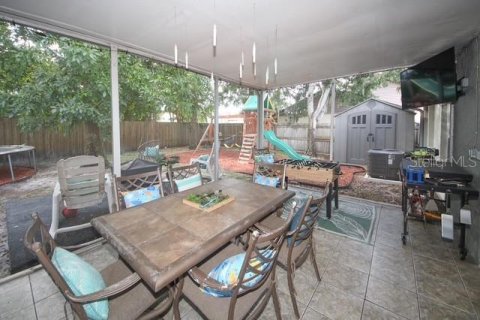 Casa en venta en New Port Richey, Florida, 2 dormitorios, 90.02 m2 № 1915879 - foto 11