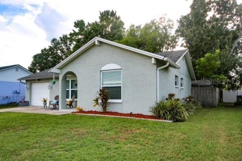 Casa en venta en New Port Richey, Florida, 2 dormitorios, 90.02 m2 № 1915879 - foto 3