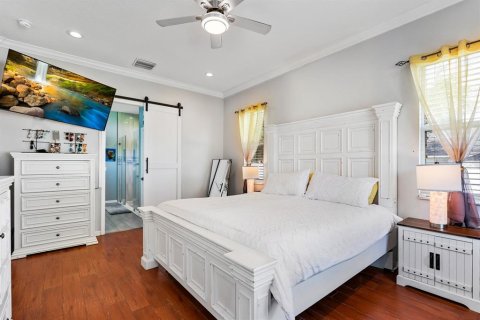 House in Riverview, Florida 4 bedrooms, 304.53 sq.m. № 2223668 - photo 24