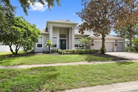 House in Riverview, Florida 4 bedrooms, 304.53 sq.m. № 2223668 - photo 2