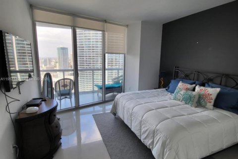 Купить кондоминиум в Майами, Флорида 1 спальня, 55.46м2, № 2017451 - фото 11