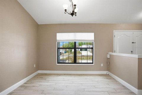 Casa en venta en Spring Hill, Florida, 3 dormitorios, 157.75 m2 № 2229482 - foto 15