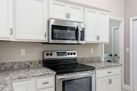 Casa en venta en Spring Hill, Florida, 3 dormitorios, 157.75 m2 № 2229482 - foto 6