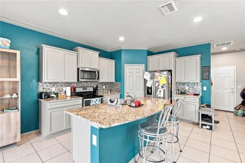 Touwnhouse à vendre à Riverview, Floride: 3 chambres, 174.66 m2 № 2344818 - photo 18