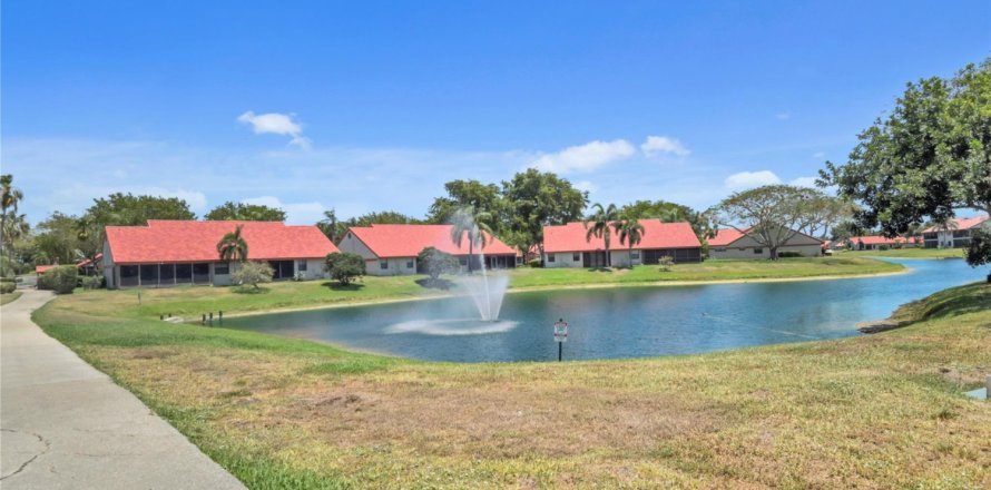 Villa ou maison à Delray Beach, Floride 2 chambres, 173.26 m2 № 1080646