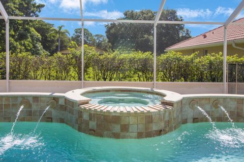 Villa ou maison à louer à Loxahatchee Groves, Floride: 4 chambres, 302.03 m2 № 2387025 - photo 8