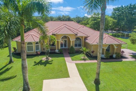 Villa ou maison à Loxahatchee Groves, Floride 4 chambres, 302.03 m2 № 2387025