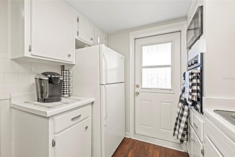 Condo in Dunedin, Florida, 1 bedroom  № 1817984 - photo 5