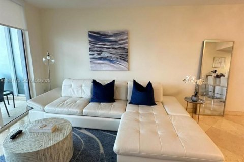 Condominio en venta en Hallandale Beach, Florida, 2 dormitorios, 100.89 m2 № 2045850 - foto 18