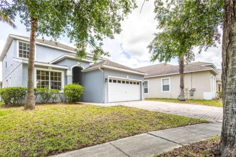 House in Davenport, Florida 5 bedrooms, 209.22 sq.m. № 1791745 - photo 28