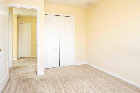 House in Davenport, Florida 5 bedrooms, 209.22 sq.m. № 1791745 - photo 13