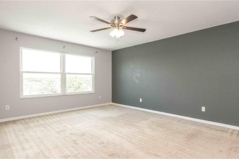 House in Davenport, Florida 5 bedrooms, 209.22 sq.m. № 1791745 - photo 14
