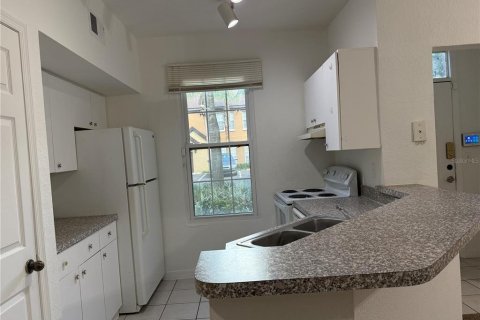 Condominio en venta en Orlando, Florida, 1 dormitorio, 73.76 m2 № 1853628 - foto 5