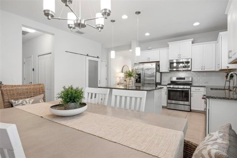 House in Sarasota, Florida 3 bedrooms, 163.51 sq.m. № 1852624 - photo 13