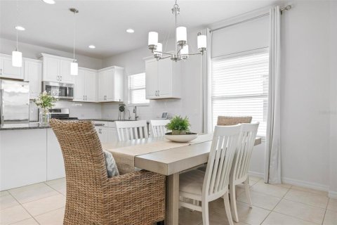 House in Sarasota, Florida 3 bedrooms, 163.51 sq.m. № 1852624 - photo 7