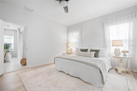 House in Sarasota, Florida 3 bedrooms, 163.51 sq.m. № 1852624 - photo 19