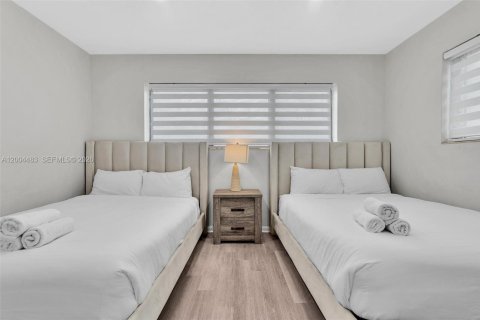 Appartement à Bay Harbor Islands, Floride 2 chambres, 92.9 m2 № 2184611
