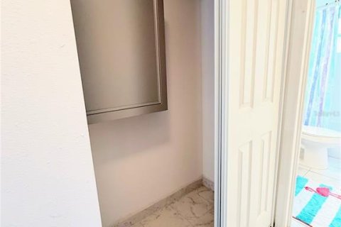Купить кондоминиум в Сарасота, Флорида 5 комнат, 52.12м2, № 1917703 - фото 15