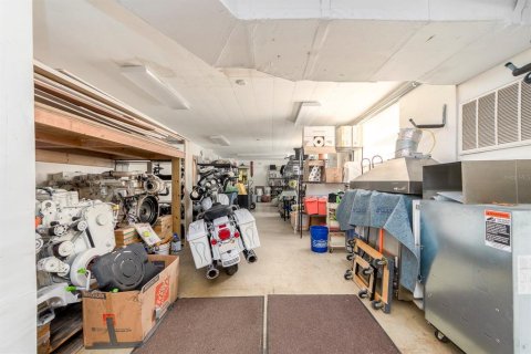 Propiedad comercial en venta en Clearwater, Florida, 804.72 m2 № 1115377 - foto 17