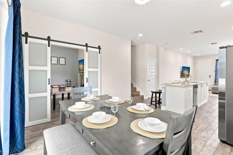 Adosado en venta en Kissimmee, Florida, 4 dormitorios, 161.09 m2 № 2358533 - foto 18