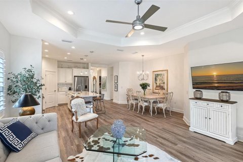 Villa ou maison à vendre à Bradenton, Floride: 2 chambres, 150.22 m2 № 2405438 - photo 13