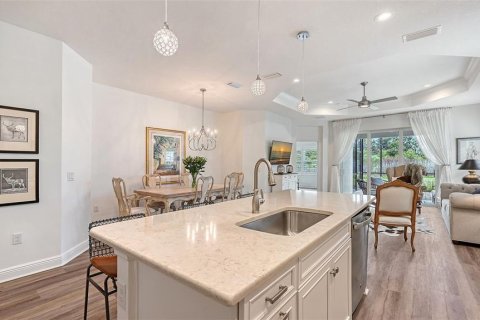 Villa ou maison à vendre à Bradenton, Floride: 2 chambres, 150.22 m2 № 2405438 - photo 10