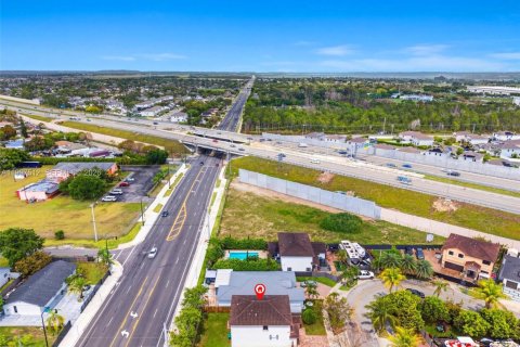 Casa en venta en Homestead, Florida, 4 dormitorios, 199.28 m2 № 2063301 - foto 22