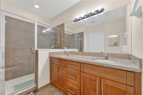 Casa en venta en Homestead, Florida, 4 dormitorios, 199.28 m2 № 2063301 - foto 16