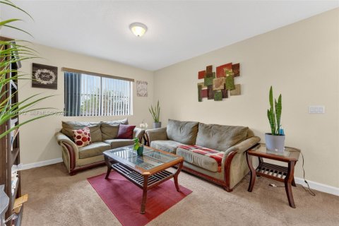 Casa en venta en Homestead, Florida, 4 dormitorios, 199.28 m2 № 2063301 - foto 12