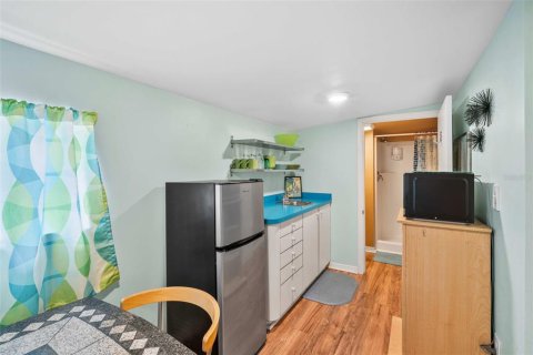 Casa en venta en Tampa, Florida, 4 dormitorios, 152.27 m2 № 2151858 - foto 29