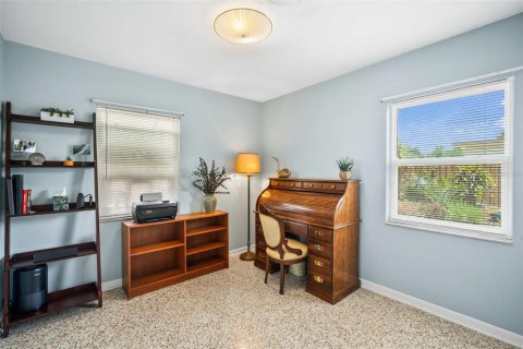 Casa en venta en Tampa, Florida, 4 dormitorios, 152.27 m2 № 2151858 - foto 21